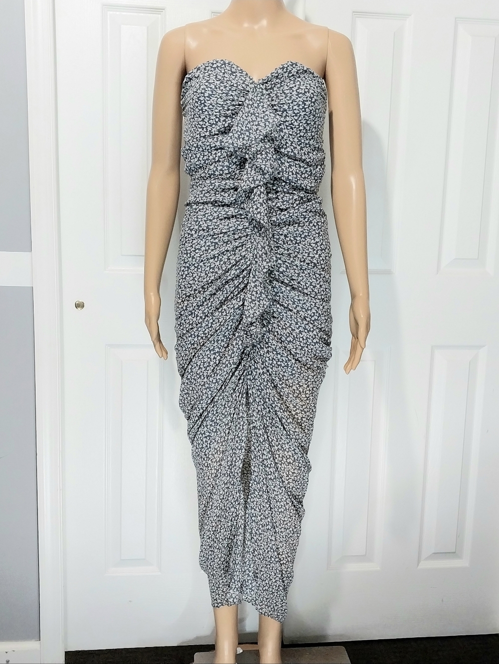 Veronica Beardβ Wallflower 100% silk strapless dress, Size 8